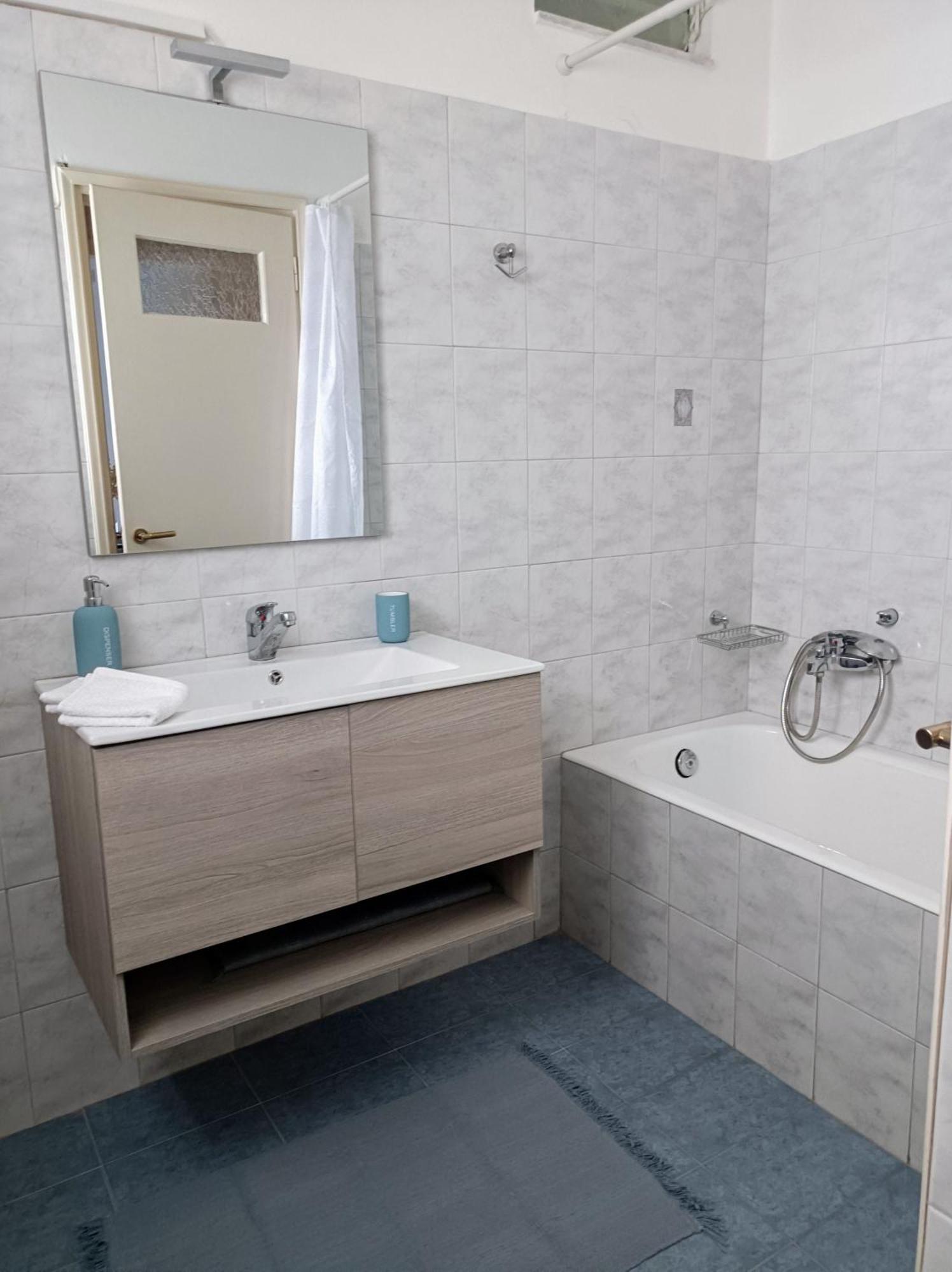 Kelly'S Penthouse Apartment Nafpaktos Екстериор снимка